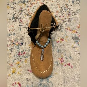 Cowhide leather no heel booty